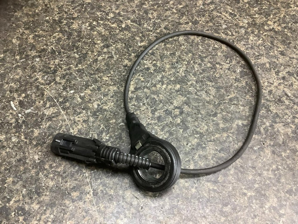 14 Harley Touring FLH FLHT FLHTK Speed Sensor 68C