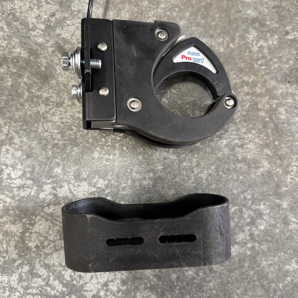 Pro-gard Rifle, Shotgun, Locking Gun Mount