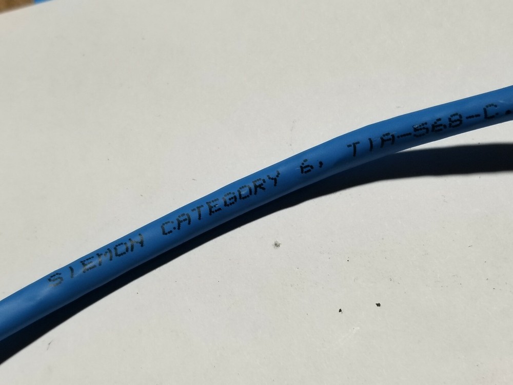 Siemon 9C6P4-E3-06 23/4P System 6 Cat6 UTP Plenum Network Cable Blue /100ft
