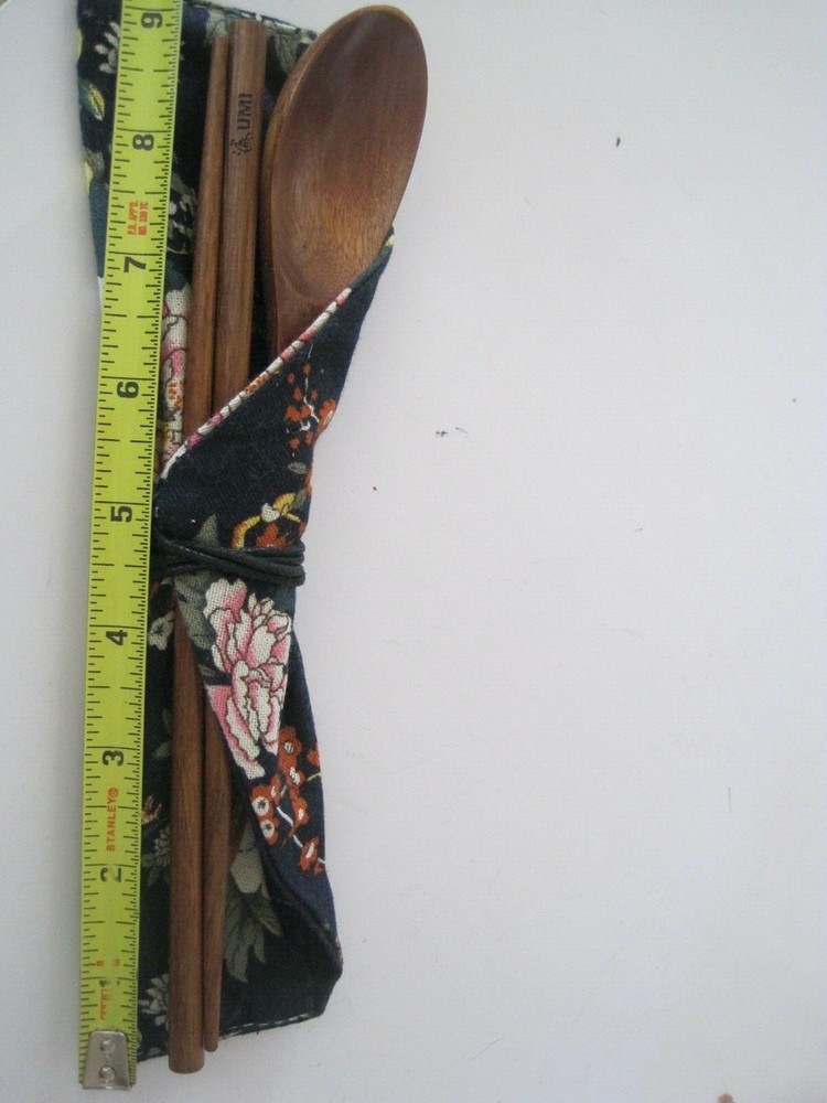 UMI Chopsticks & Spoon W/ Cloth Case AU