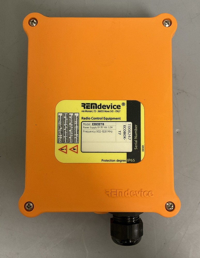 REMdevice Radio Control Equipment Model EBEBT8 and TTX8