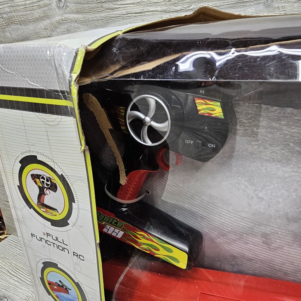 Ignite RC Racing 99 Hydroplane Speed Boat Full Function Remote Control 27MHz NIB