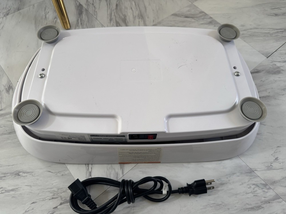 MERACH MR-2398 Vibration Plate Exercise Machine - Tested & Works