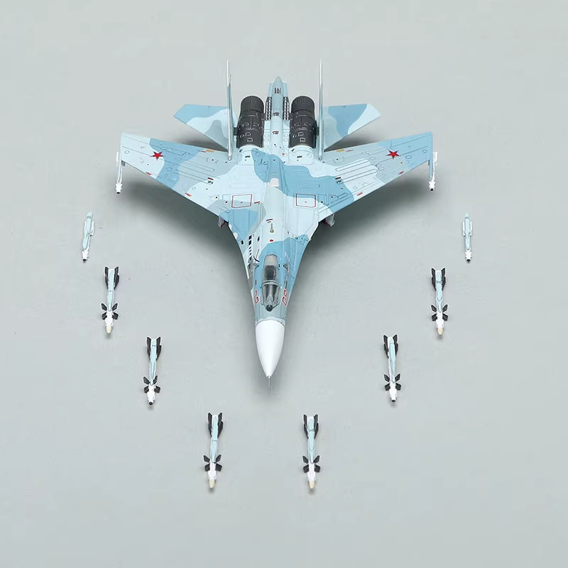 SQ Wings 1/200 Su-27 "Flanker-B"98 Red / RF-33753,689th GvlAP, Baltic Fleet
