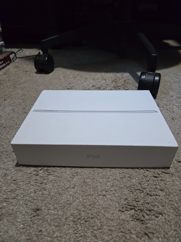 Apple iPad 6th Generation 32 GB Box Only - EMPTY BOX