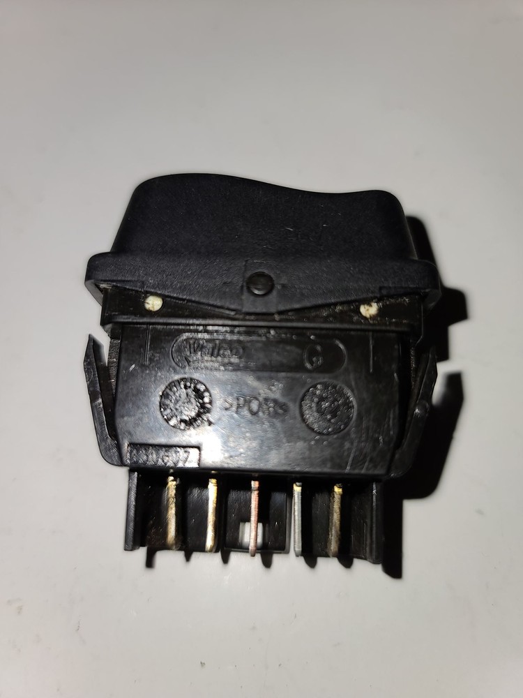 16-09210PKG Window Switch