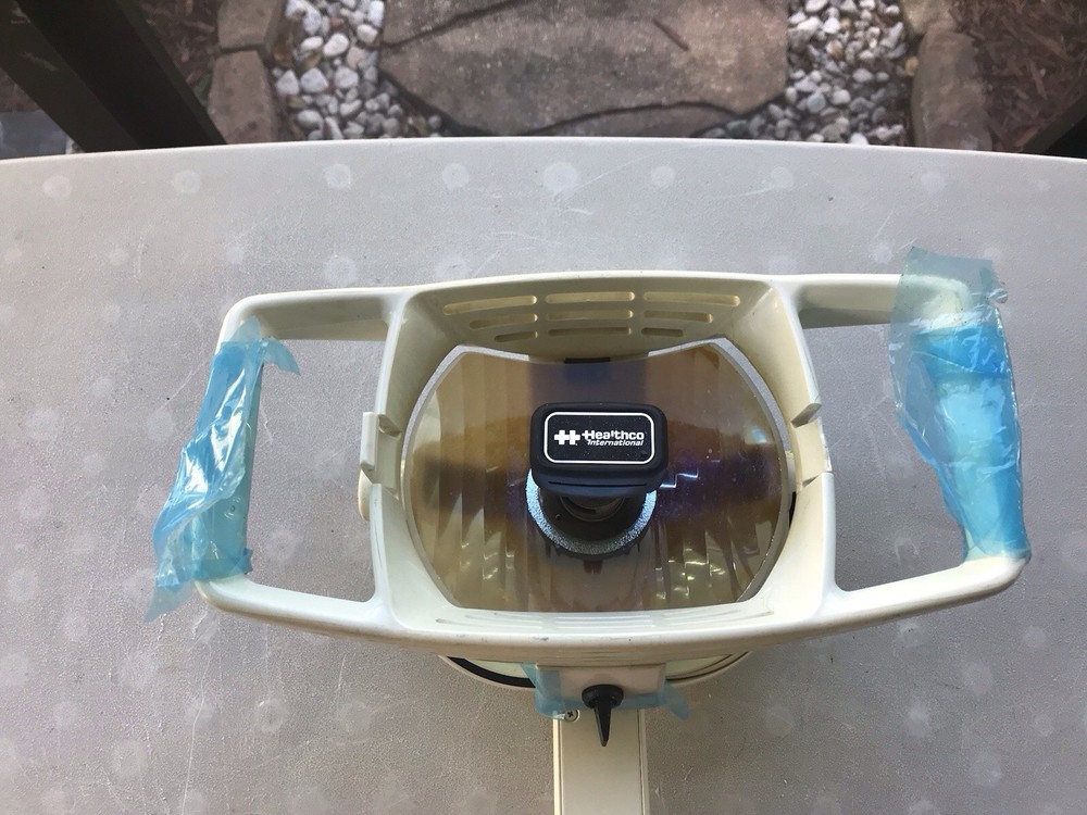HELTHCO Dental Light