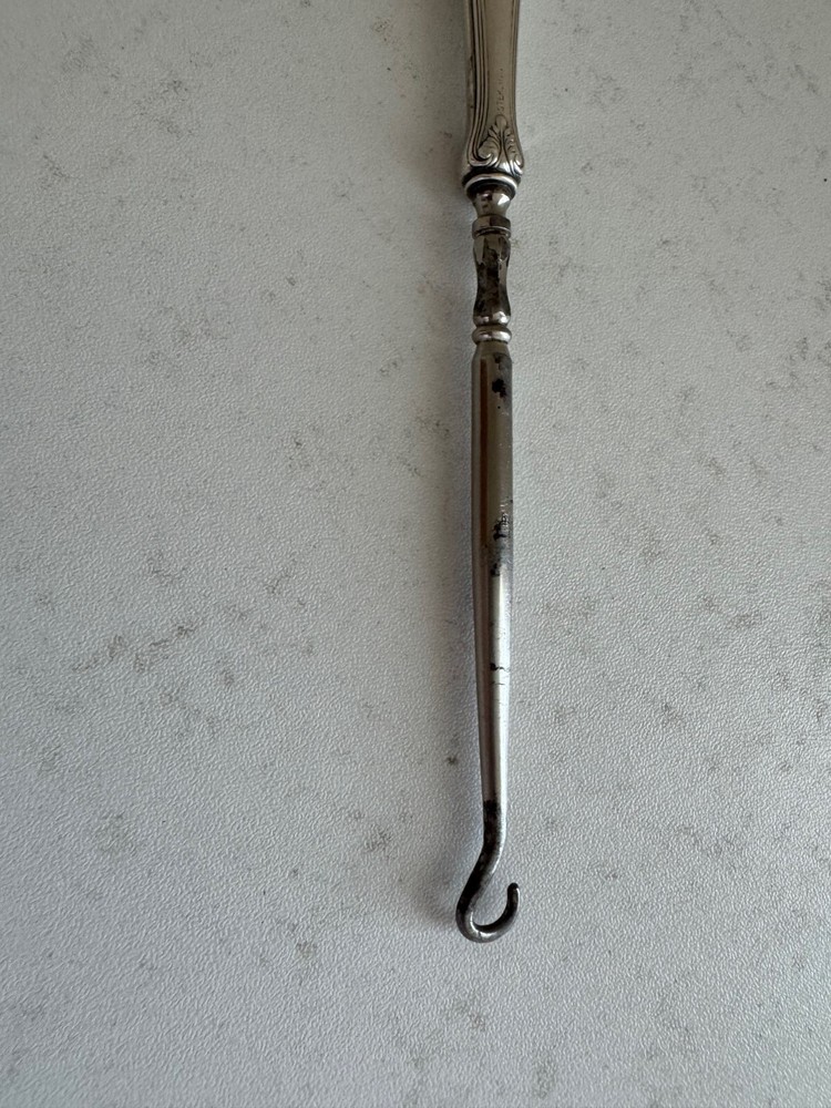 Antique Sterling Silver Handle Button Hook w/ Leaf Decoration & Monogram