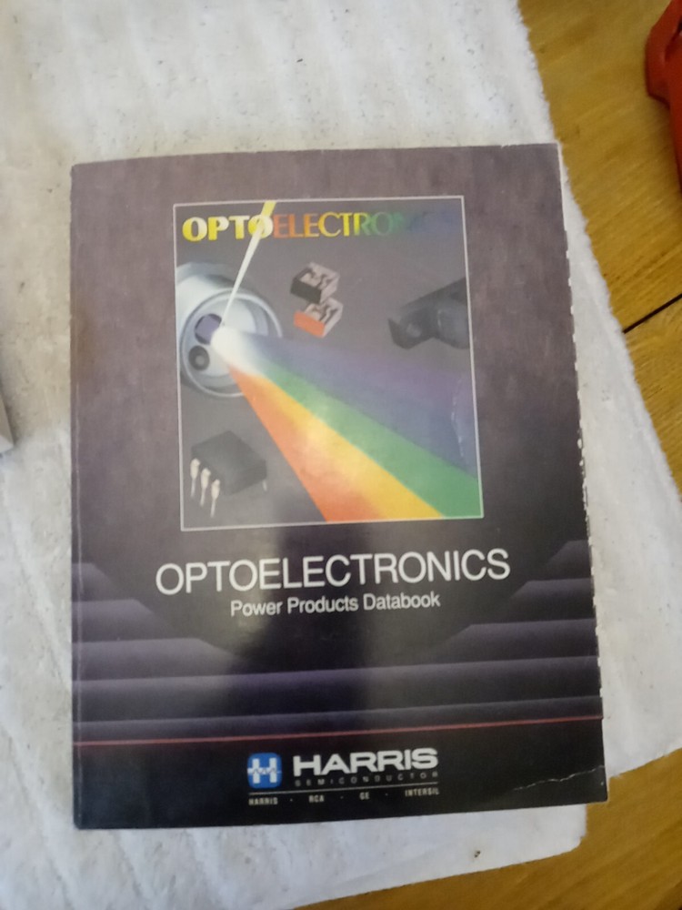 Harris Semiconductors Optoelectronics Book