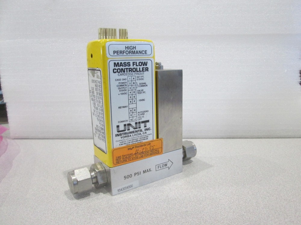 Unit UFC-1100 Mass Flow Controller, Gas o2, 3 SLM