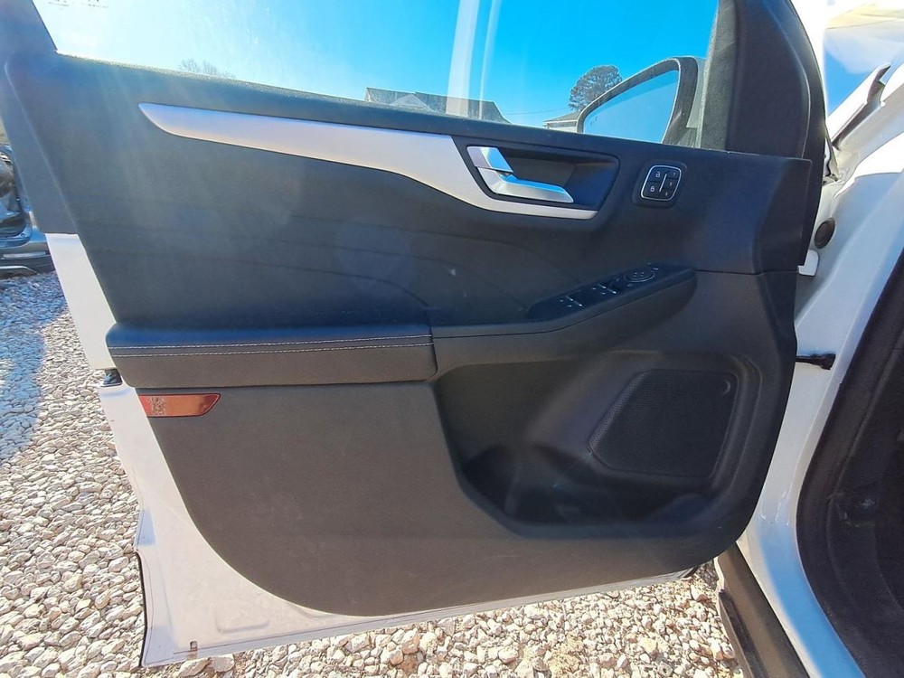 Console Front Floor With Automatic Temperature Control Fits 20-22 ESCAPE 2678529