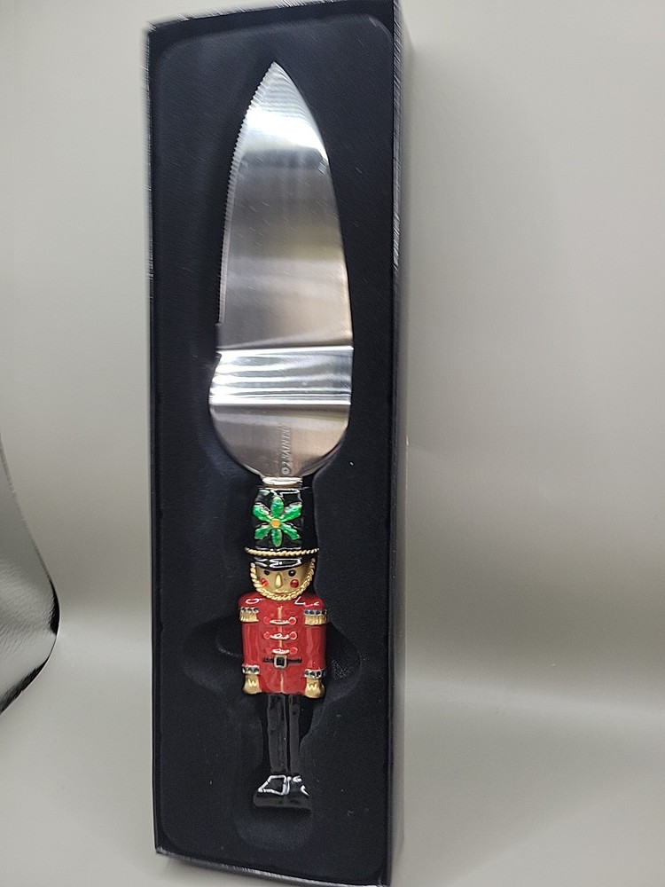 2 Saints Cake Knife Enameled Nutcracker Christmas Elegant Designed Handle 10'' R