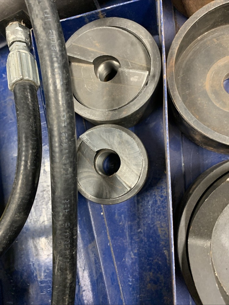 Current Tools Hydraulic Knockout Set Model 154 PM ***Read** Missing Dies