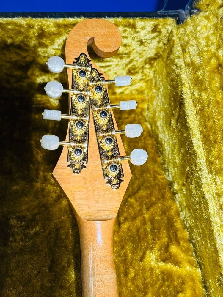 Hanako Yokouchi Mandolin