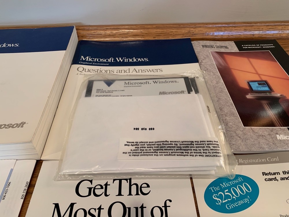 NEW Microsoft Windows 1.20MB Disk 3.0 Version Graphical Environment 050-030V300