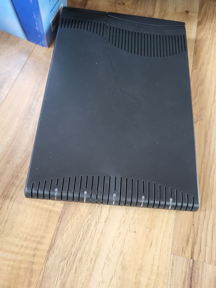 Nextnet Wireless Expedience Broadband Wireless Access Modem Model RSU-2510-AV