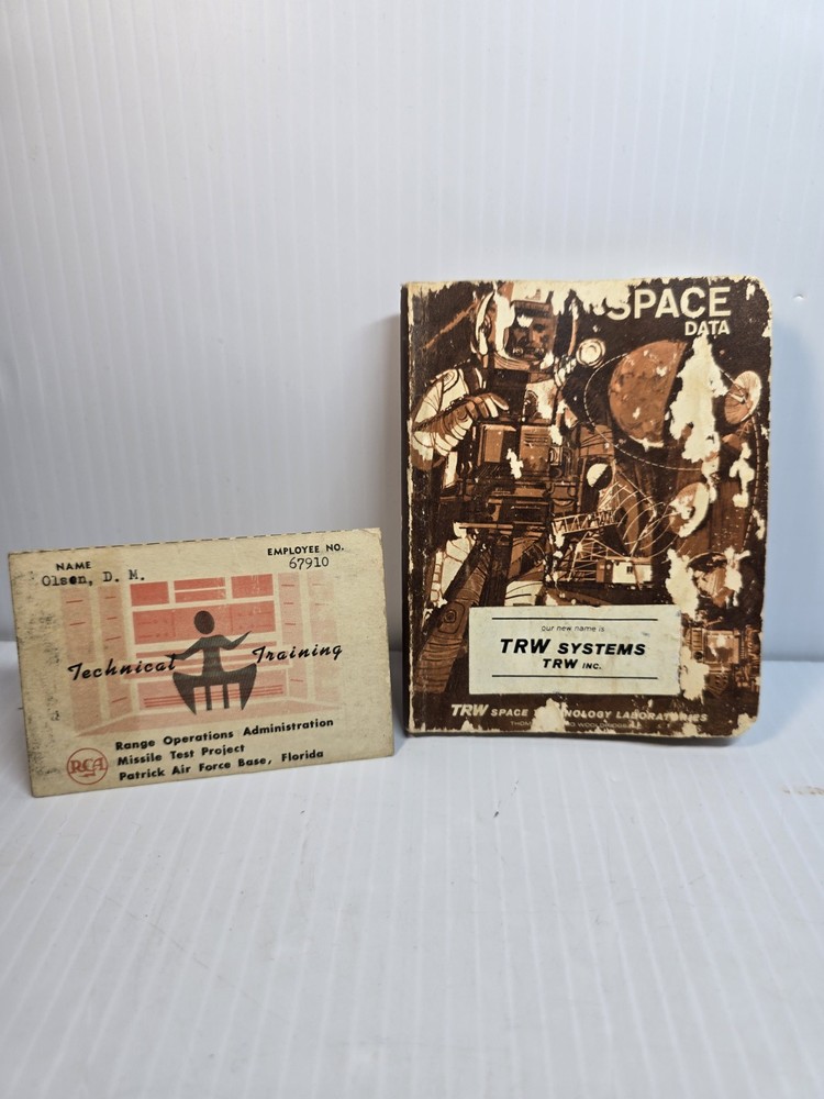 1965 TRW Space Data Pocket Handbook W/ Range Operations Tech Training Card