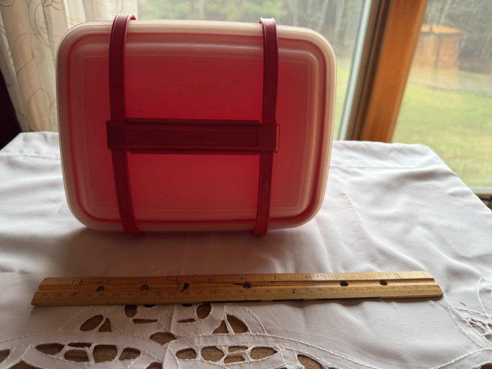 Tupperware Red & White Rectangle Plastic Lunch Box Snap Lid Handle 3-Piece Set