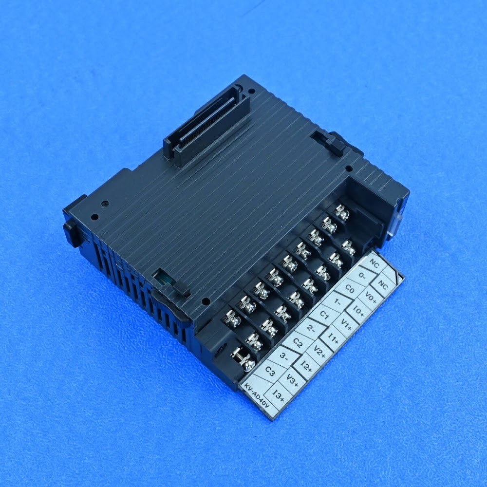 KEYENCE KV-AD40V Analog Input Unit Excellent Condition USED