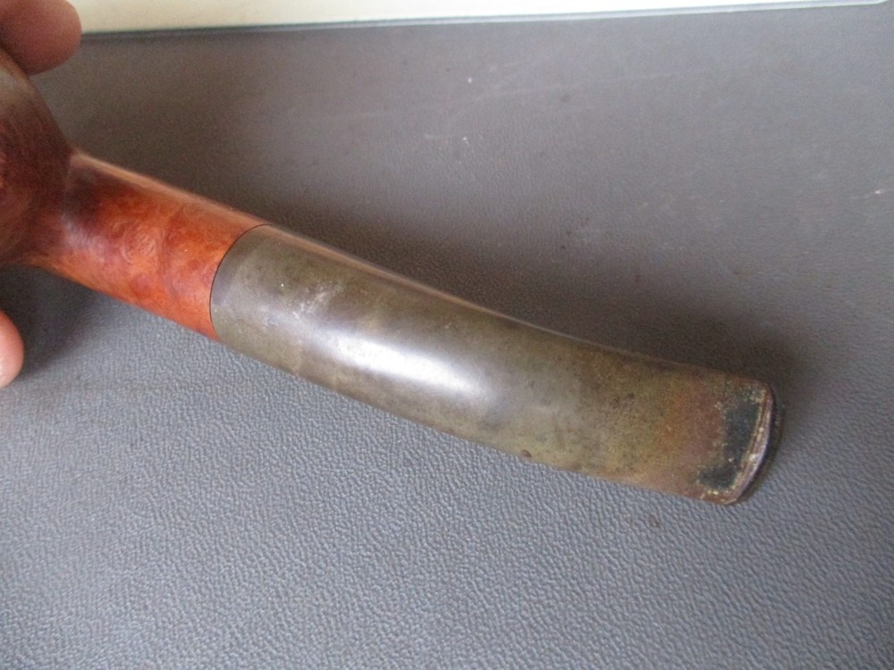 P3: Vtg EHRLICH Pipe