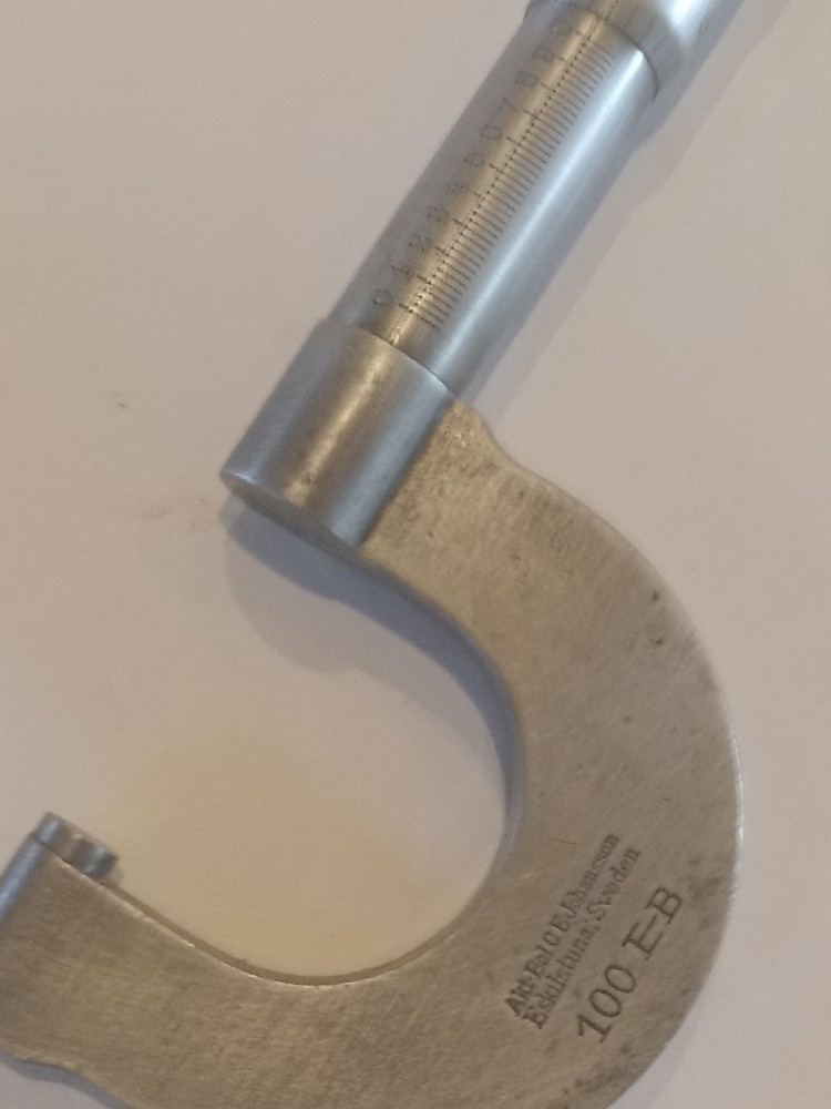 Vintage One Inch Swedish C.E. Johansson No. 100 E-B Micrometer