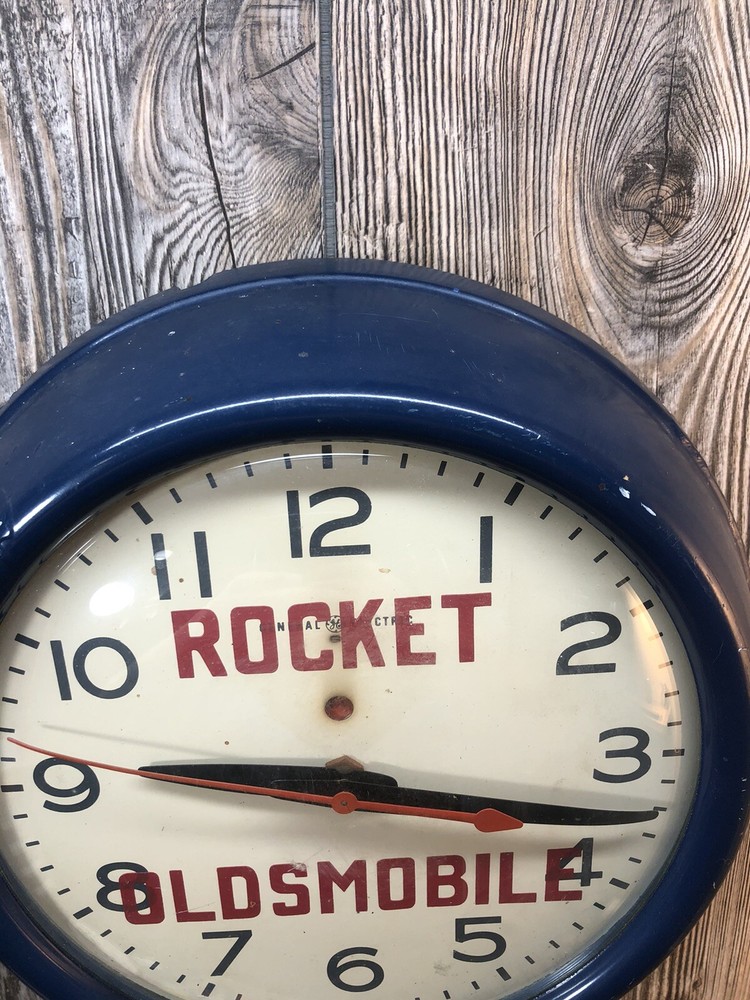General Electric 2908 Rocket Oldsmobile Custom Made Wall Clock 11''