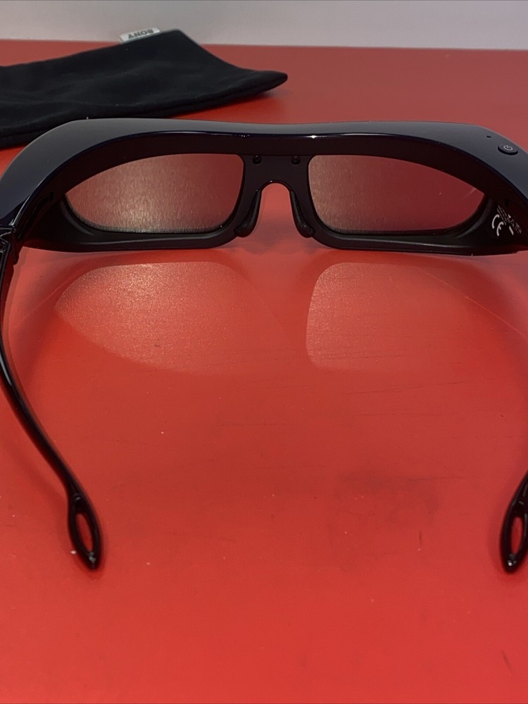 Sony TDG-BR250 Active 3D Glasses Includes Storage Pouch & Charging Cable