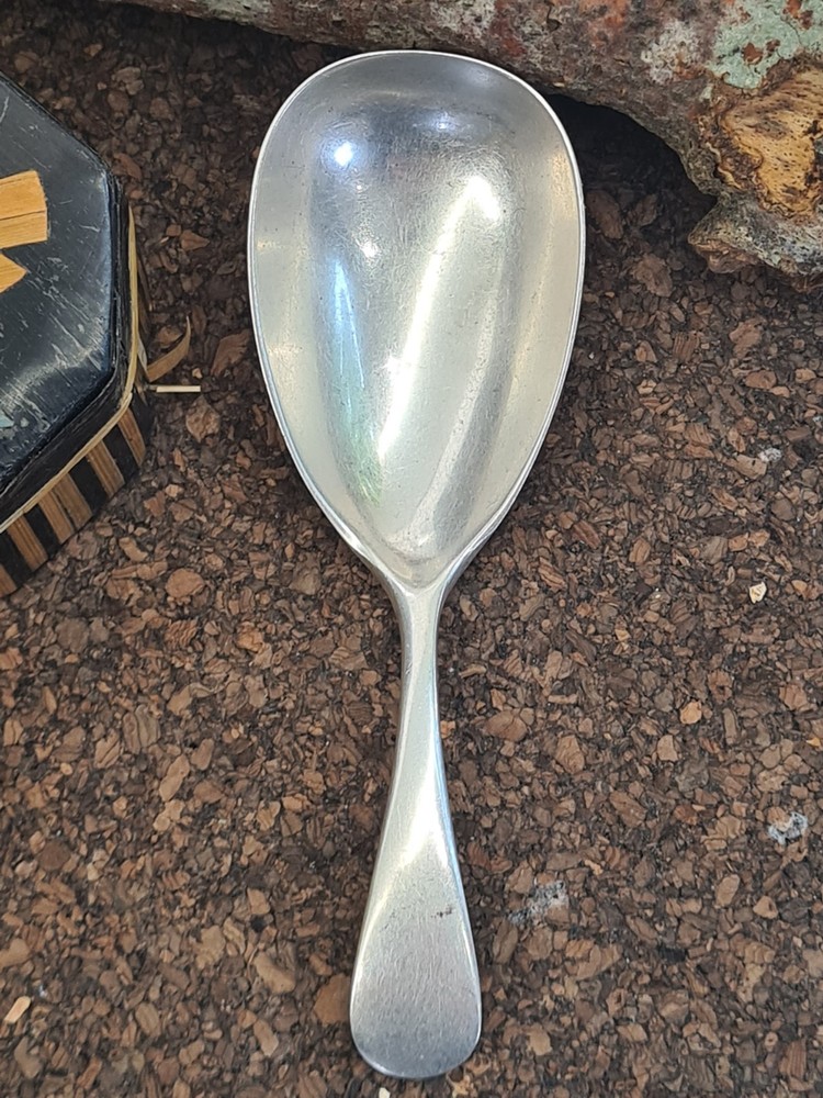 Silver Caddy spoon 1914 William Hutton & Sons Ltd