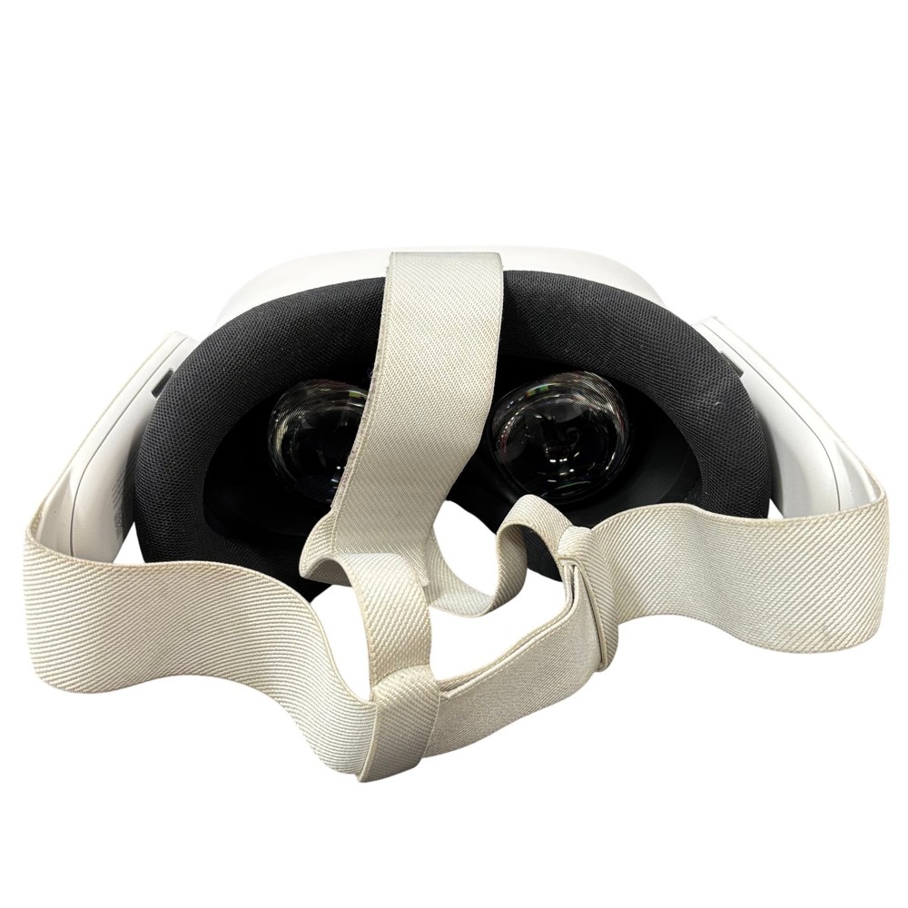 Meta Quest 3S 128GB All-in-One Virtual Reality Headset