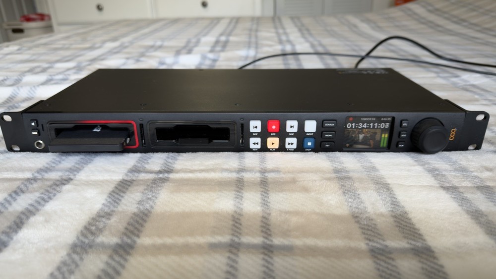 Blackmagic Design HyperDeck Studio HD Pro