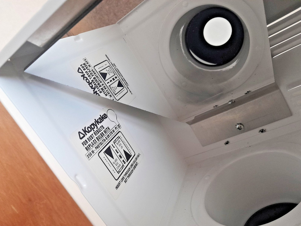 Kopykake 300XK projector with stand and bulb
