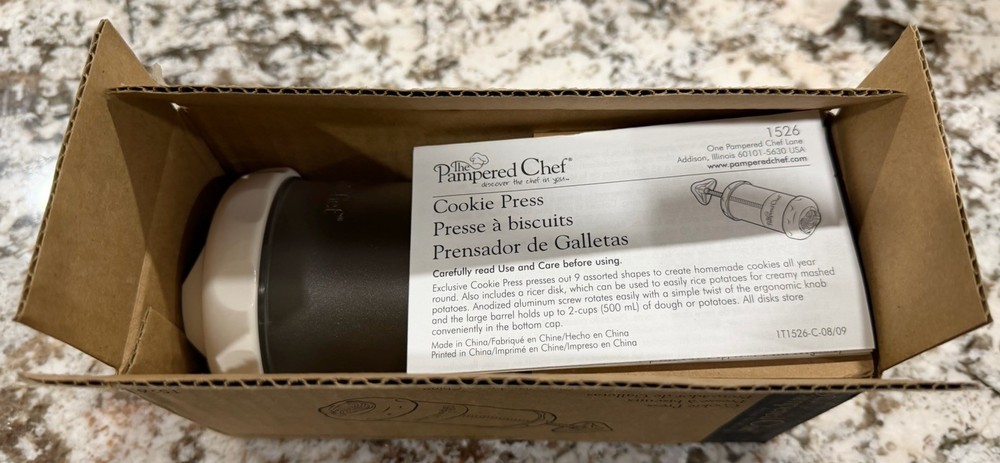 Pampered Chef Cookie Press #1526 Complete New (opened)