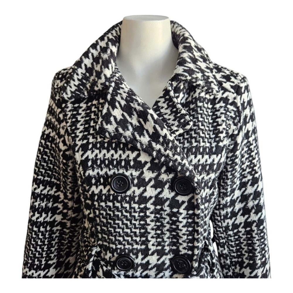 Me Jane Herringbone Pattern Lined Coat Button Front With Belt & Pockets Sz Small