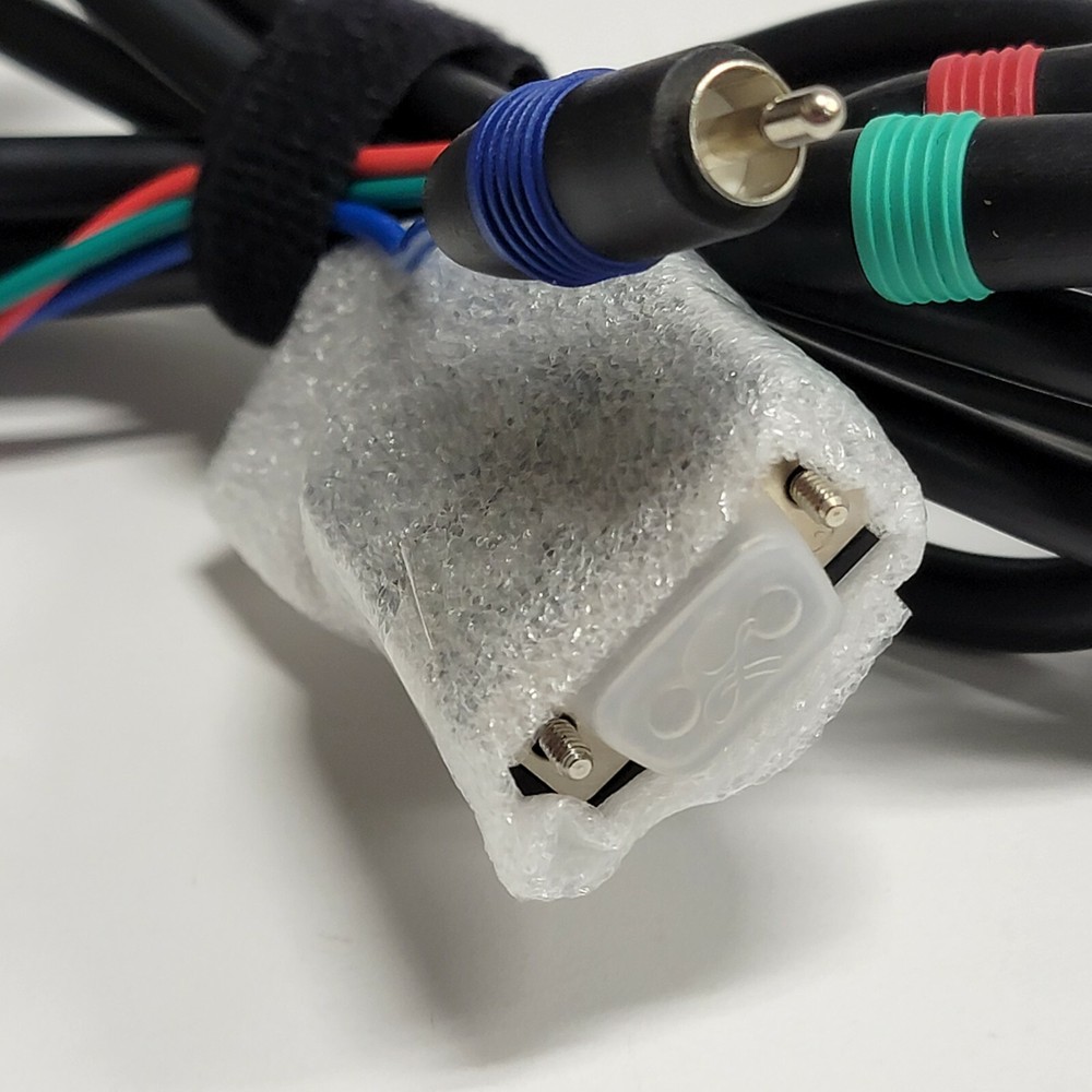 New RCA\Component to VGA Cable 42.88511G102-A