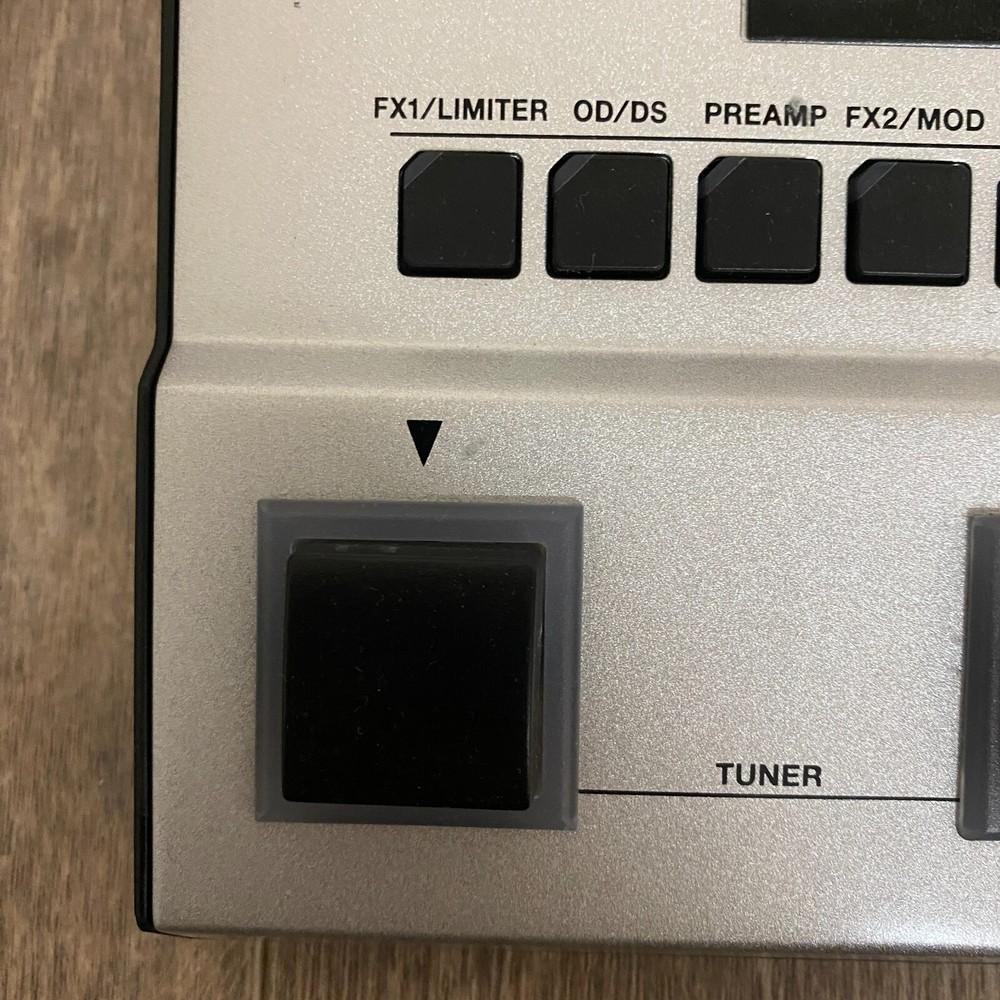 Boss GT-1B Bass Multi-Effects Processor Multi Effecter Used Product From Japan