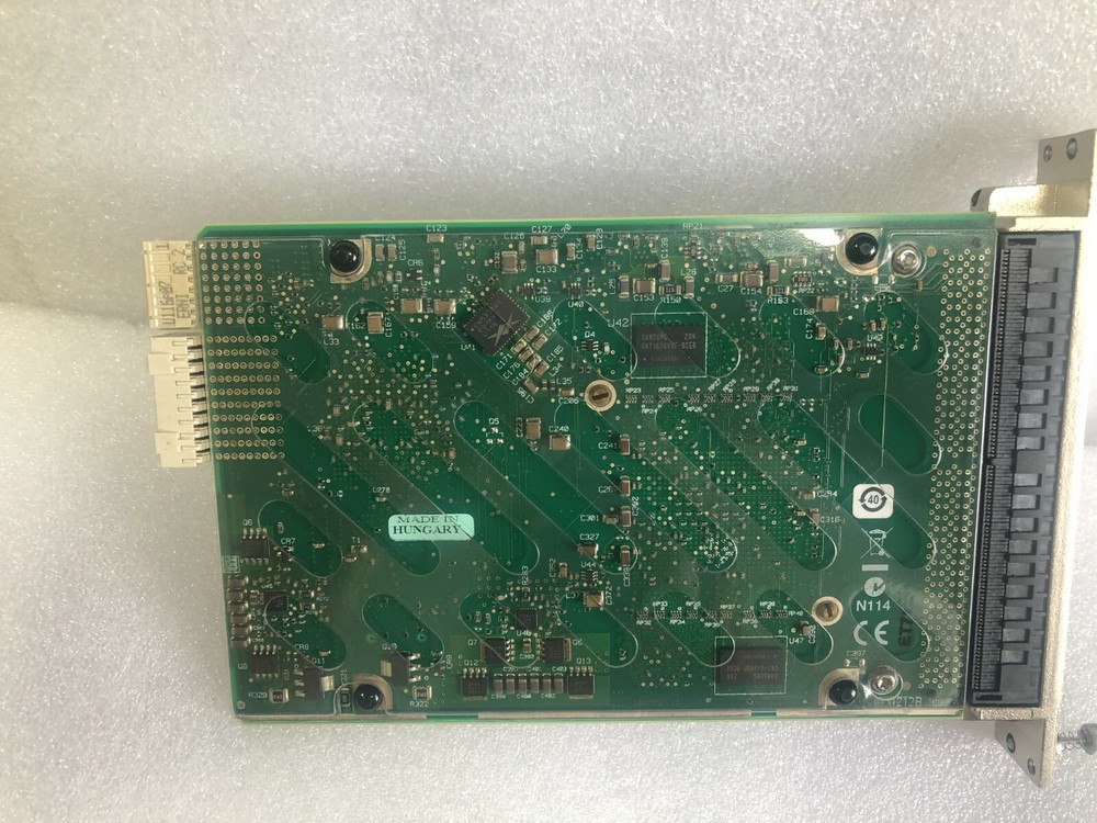 National Instruments, PXIE-7966R