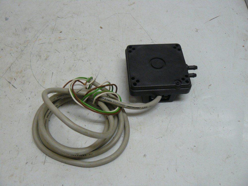 KromSchroder DWL 04E pressure switch