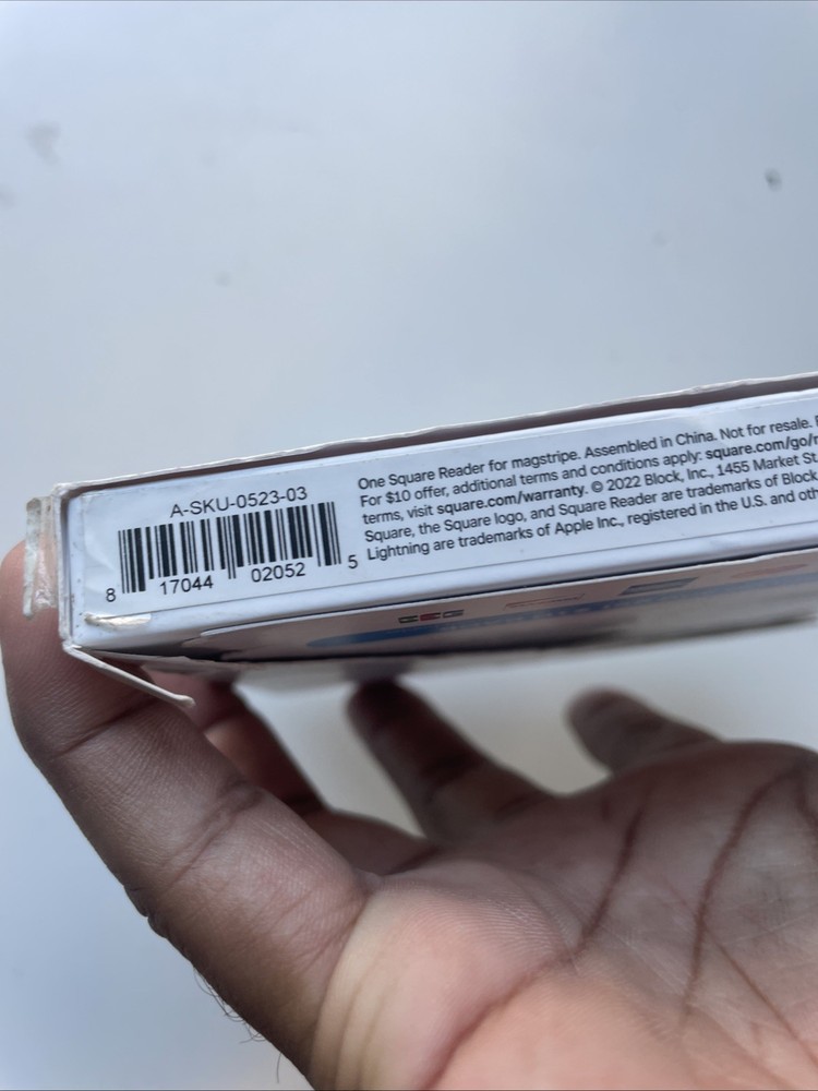 Square Reader - Magstripe - Lightning Connector