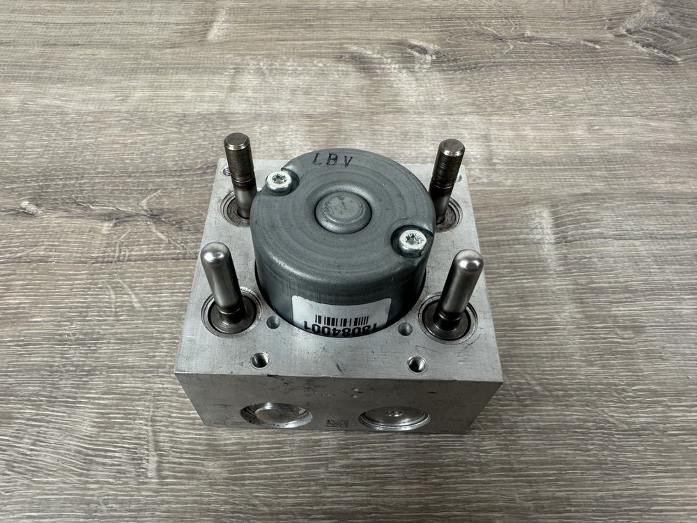BWI Hydraulic Compact Service Unit 18084001