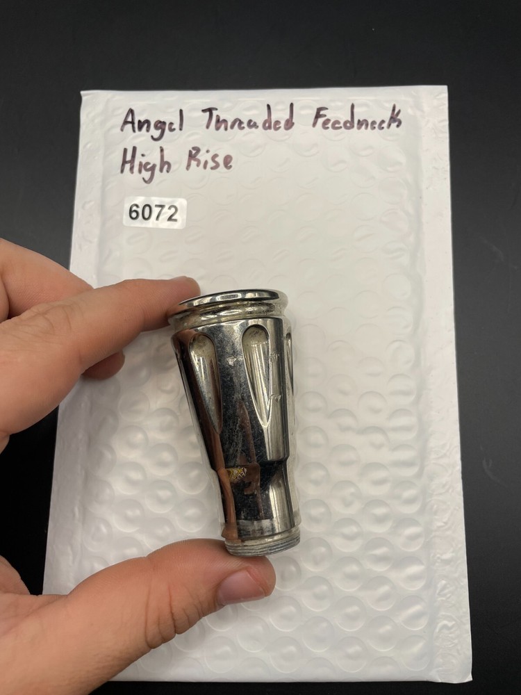 Angel Threaded Feedneck High Rise