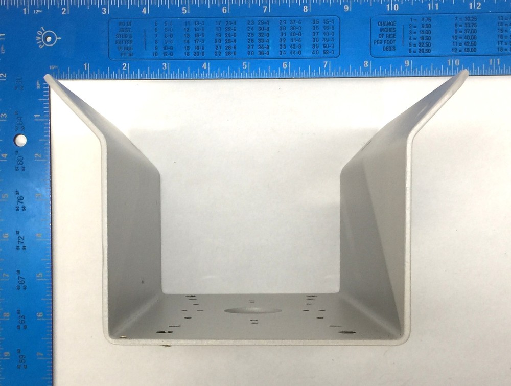 Interlogix Corner Mount Adapter with Mounting Hardware TVD-M-CMA NOS