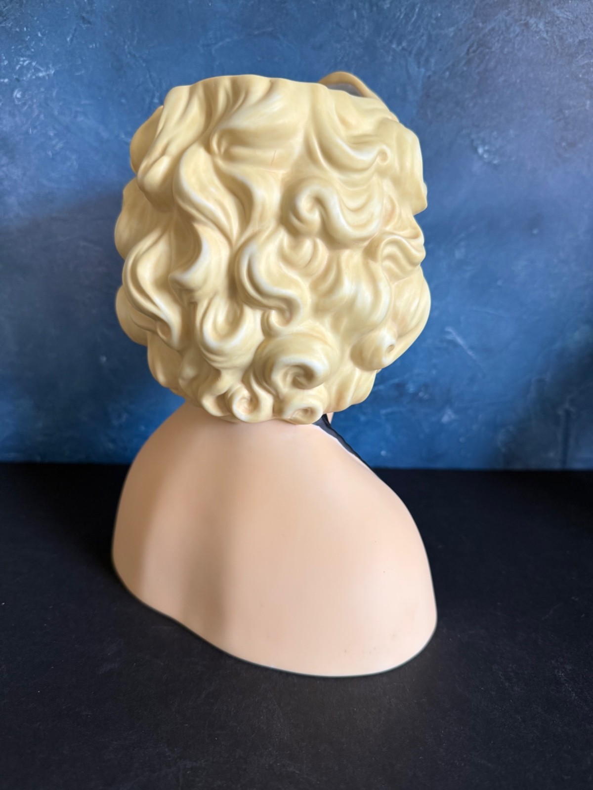 VINTAGE LADY HEAD VASE CONVENTION MARILYN MONROE 10” & VINTAGE NECKLACE/EARRINGS