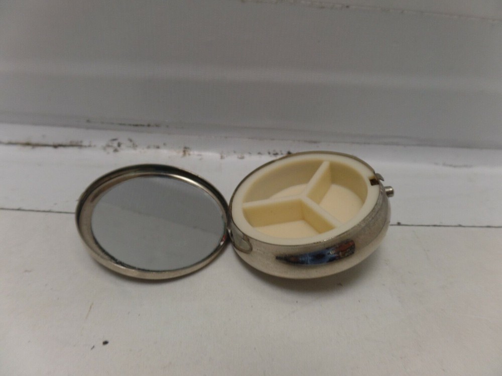 Silver Embossed Finish Pill Box, Round Shape W/ Mirror inside