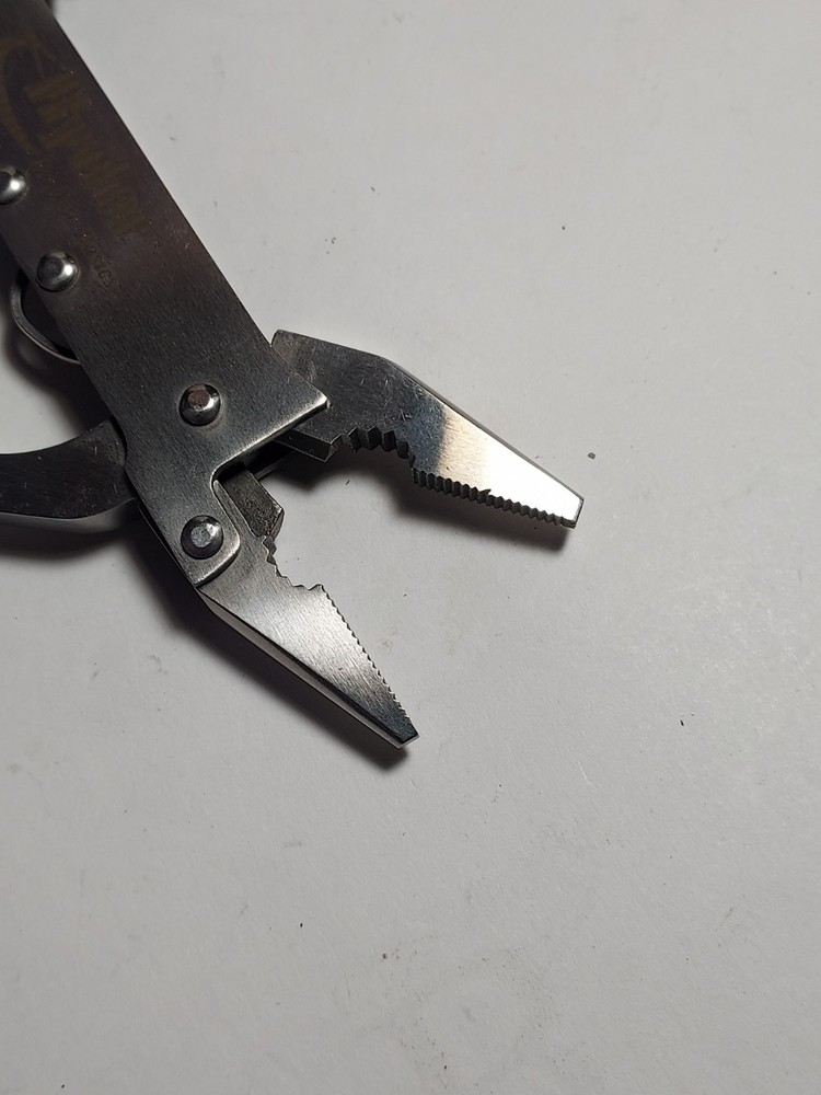 Multi Tool advertising Ryder + Nylon Pouch - Pliers, Blade
