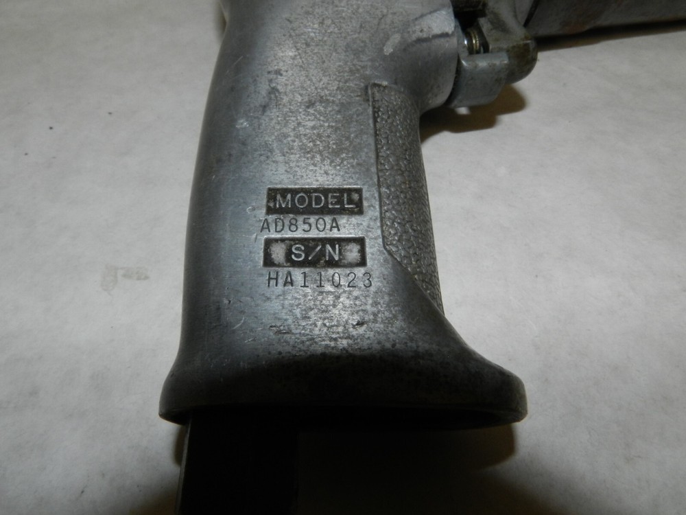 Mac Tools AD850A Reversible Air Drill Q95K