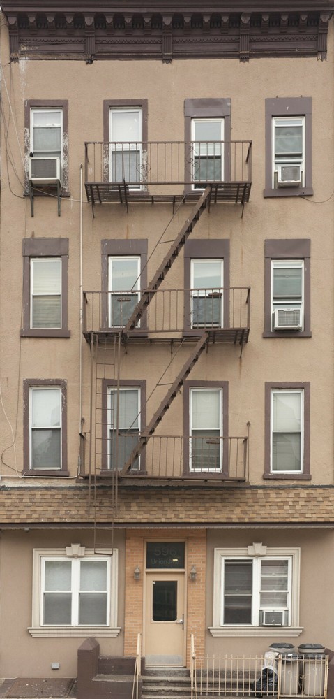 TRACKSIDEFLATS #265 N scale ROWHOUSE #1
