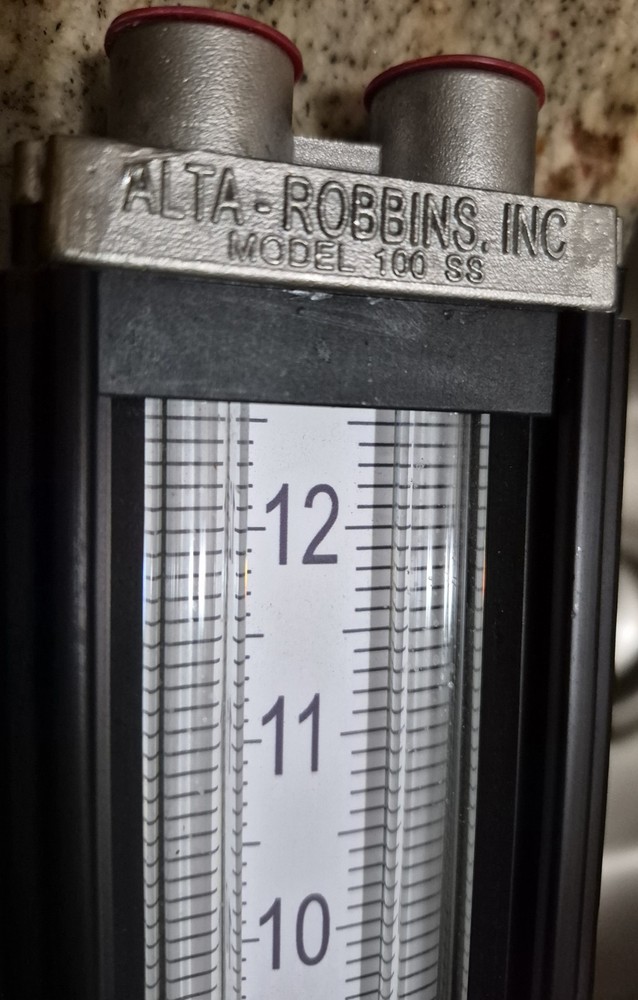 Alta-Robbins, Inc MODEL 100 SS MANOMETER