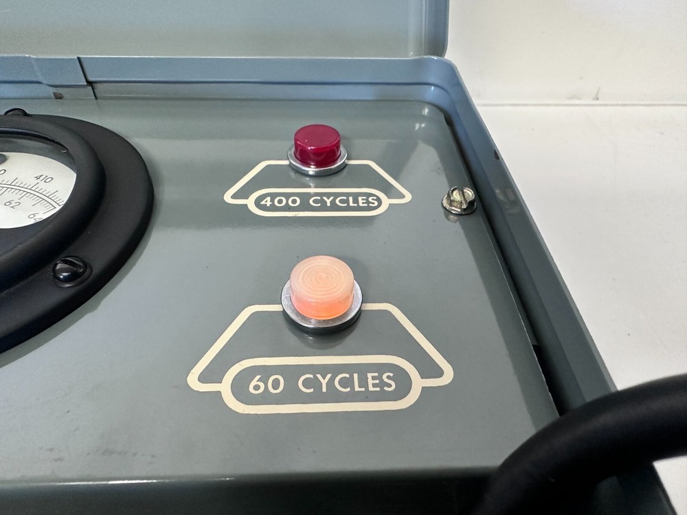 FREQUENCY METER MODEL M7-110