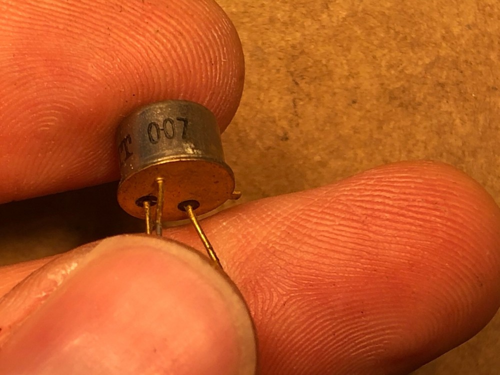 Original 1970 ITT 99P2AA transistor for Amplifier Used Pull (2 available)