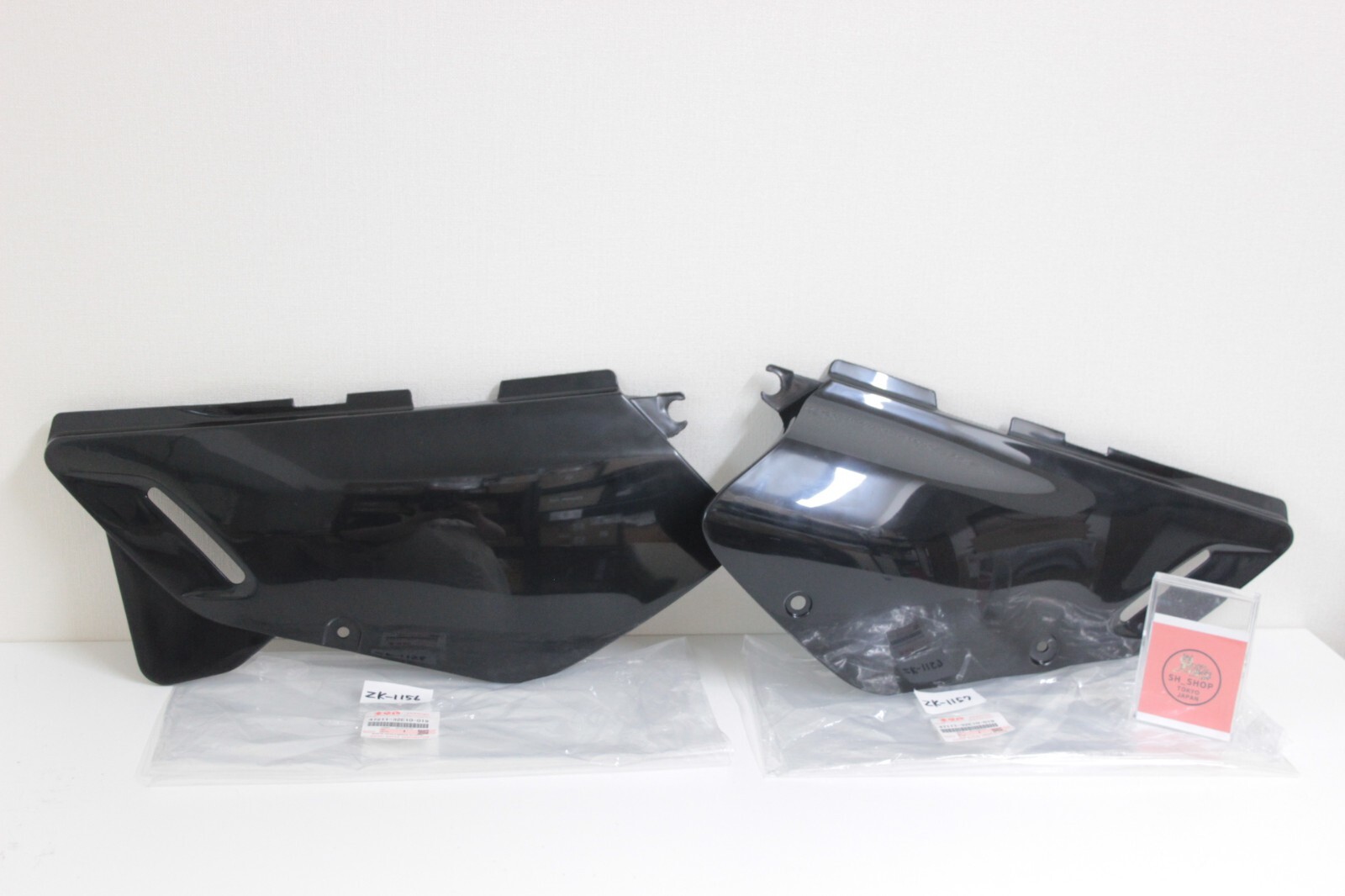 SUZUKI 1996 - 2020 DR650SE BLACK SIDE FRAME COVERS OEM LEFT & RIGHT in stock